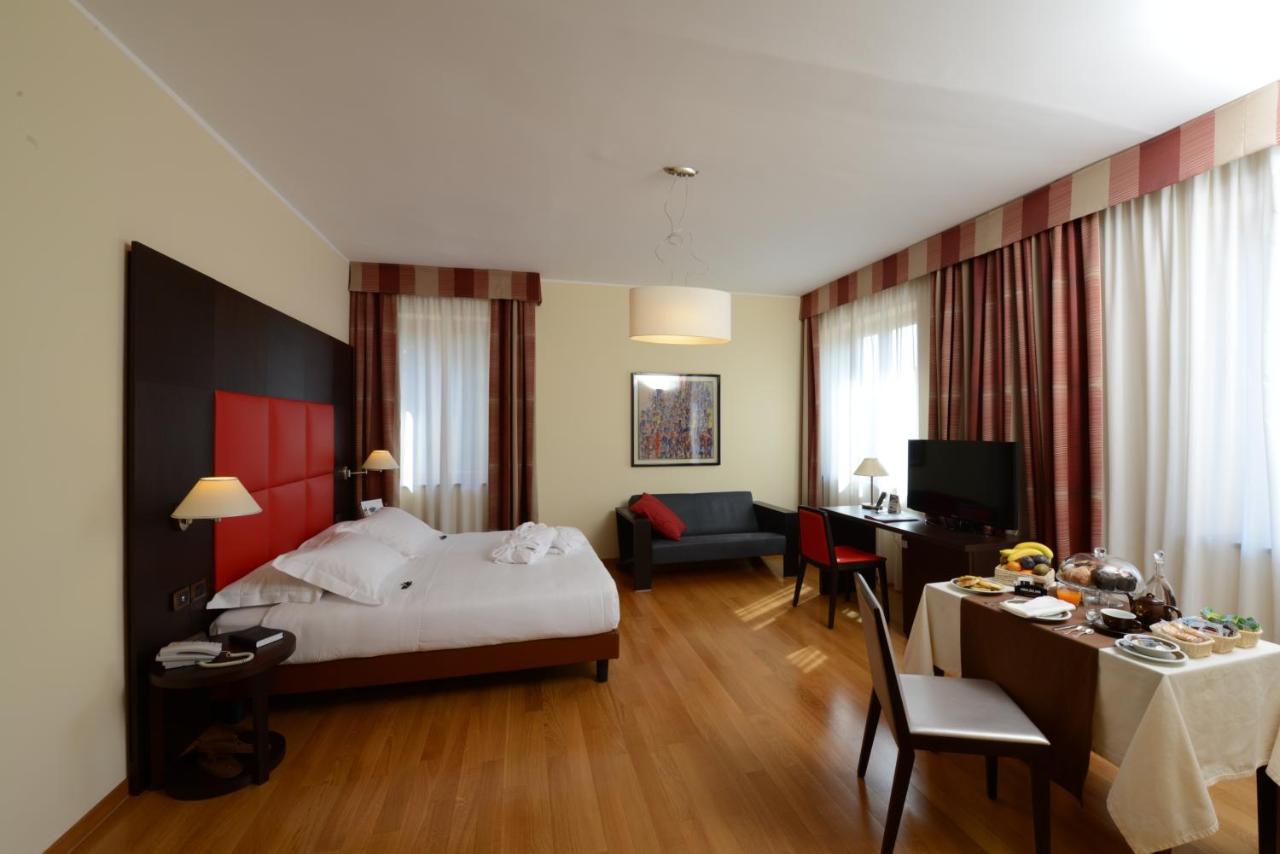 Hotel Guglielmo Catanzaro Exterior photo